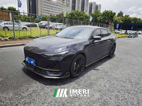 2022 UNI-V 2022 Model 1.5T Edition - ავტომობილი ჩინეთიდან