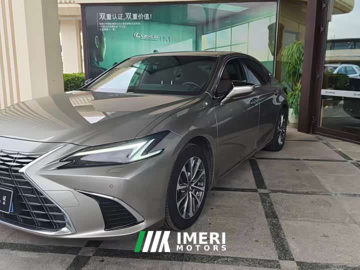 Lexus ES 300h Edition