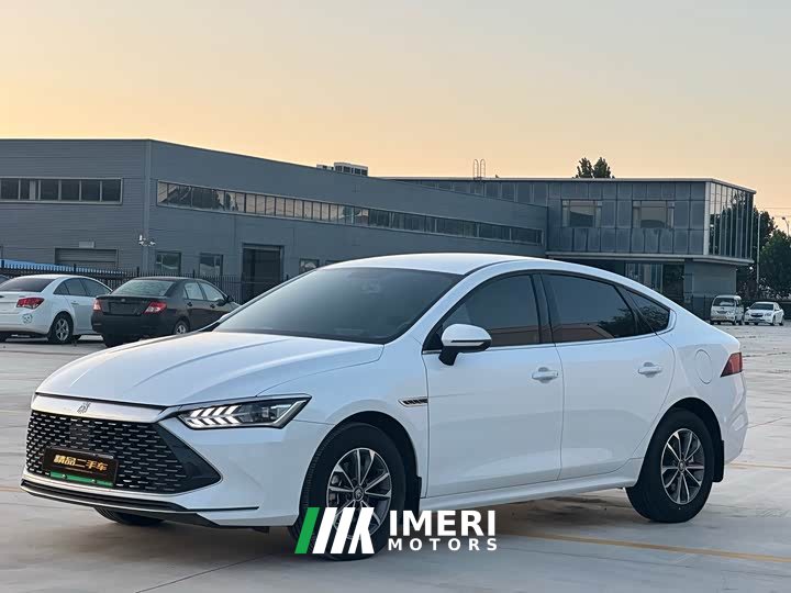BYD PLUS Edition DM-i 55KM Version