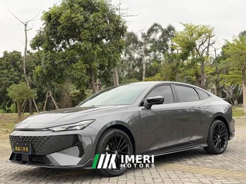 2025 UNI-V 2024 Model 1.5T Premium Version - ავტომობილი ჩინეთიდან