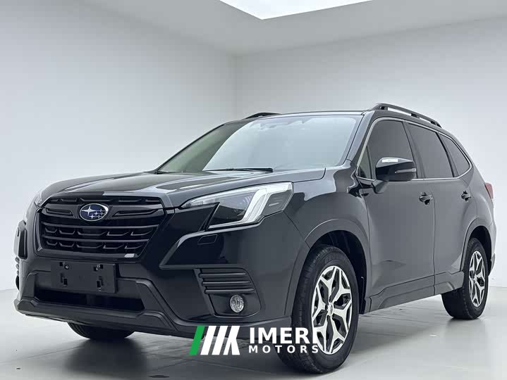 Subaru Forester 2.0i AWD luxury version EyeSight