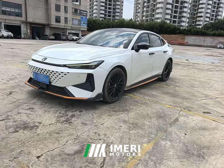 Changan UNI-V 1.5T Premium Version