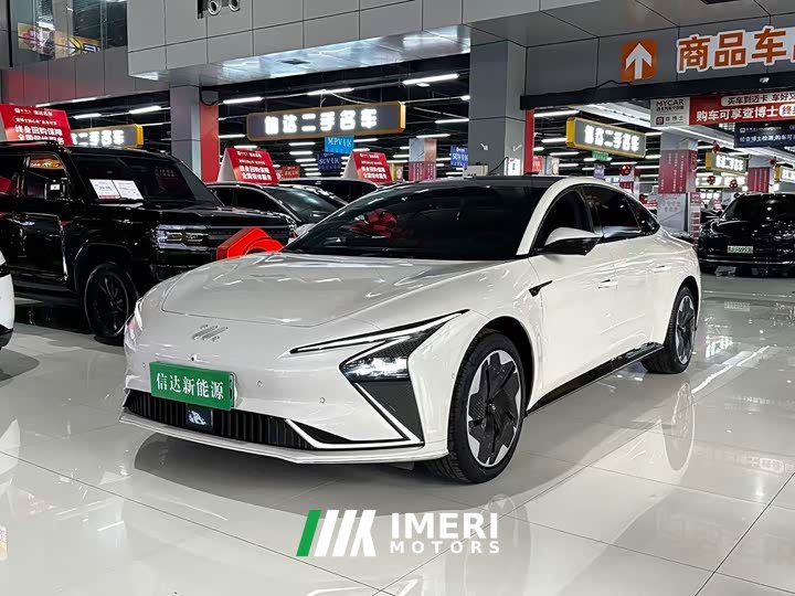 Li Auto L7 Dynamic