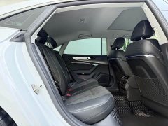 Audi A7L 45 TFSI S-line Dream-Building Crystal Package - фото 12