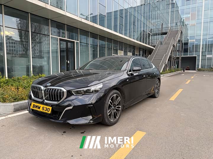 BMW 5 530Li Version M