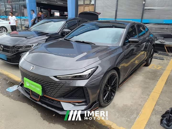 Changan UNI-V 1.5T Edition