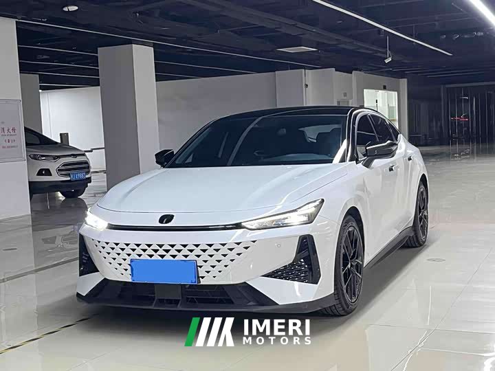 Changan UNI-V 1.5T Premium Version