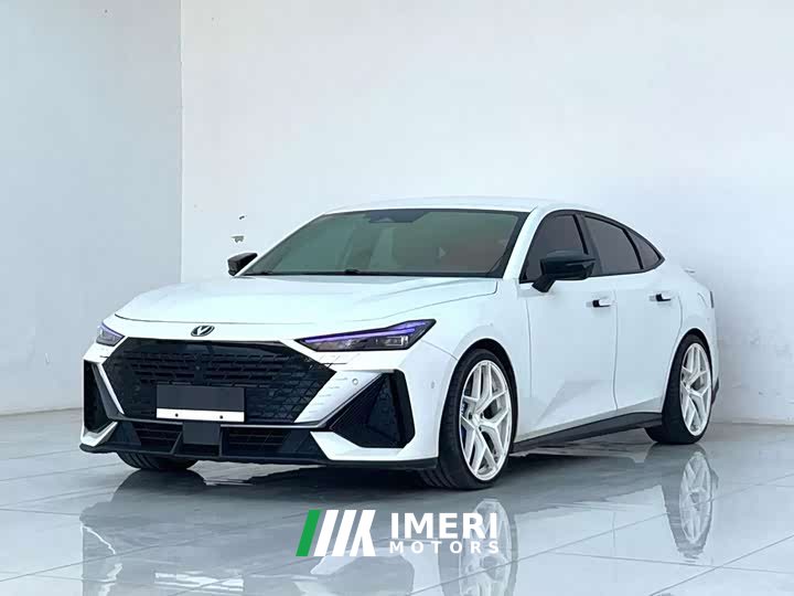 Changan UNI-V 1.5T Premium Version