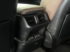 Lexus ES 200 Luxury Edition - ფოტო 14