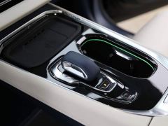 Zeekr 009 Six-Seat Executive AWD 108kWh - ფოტო 15