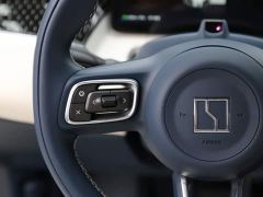 Zeekr 009 Six-Seat Executive AWD 108kWh - ფოტო 17