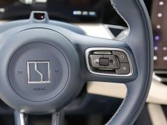 Zeekr 009 Six-Seat Executive AWD 108kWh - ფოტო 18