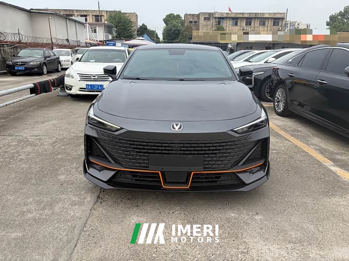Changan UNI-V 1.5T Edition