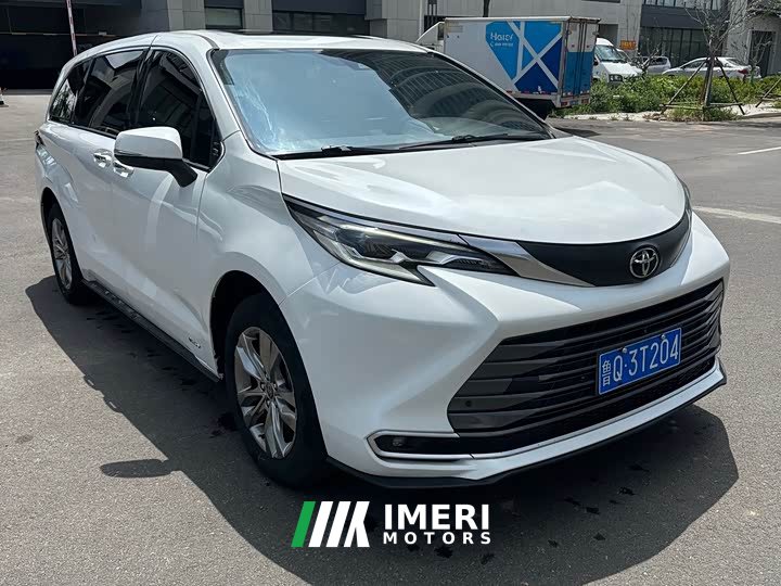 Tesla SIENNA 2.5LPHEV AWDPremium Edition