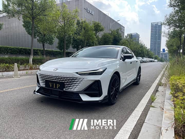 Changan UNI-V 1.5T Edition