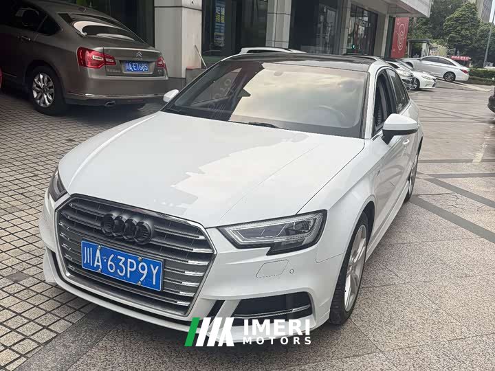 Audi A3 Limousine 35 TFSI Fashion Version V