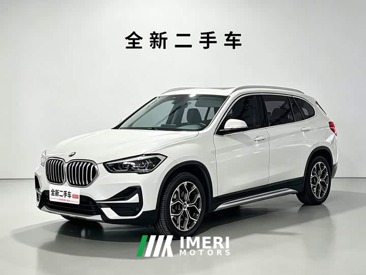 BMW X1 sDrive20Li Deluxe Version