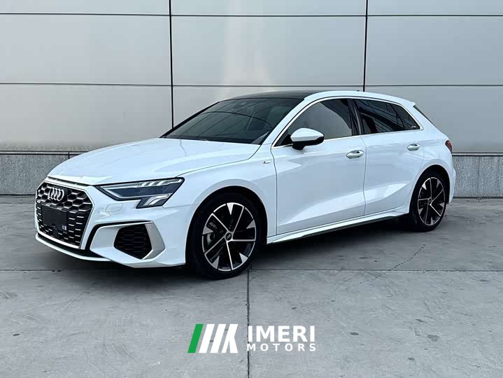 Audi A3 Sportback 35 TFSI Fashion Version