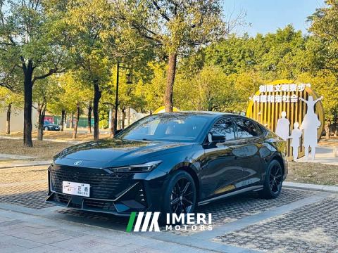 2023 Changan UNI-V 1.5T Deluxe - car from China