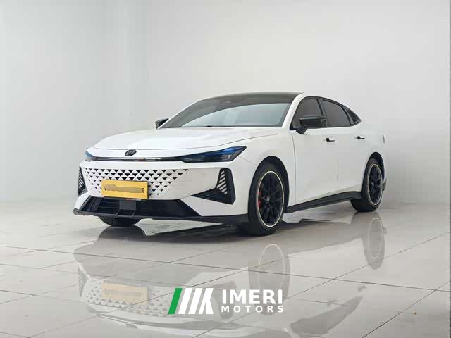 Changan UNI-V 1.5T Deluxe Version