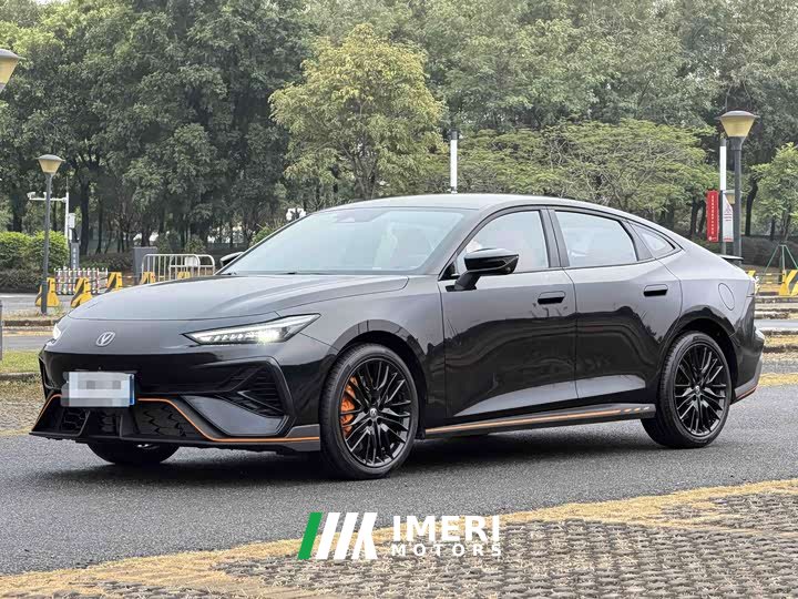 Changan UNI-V 2.0T Version