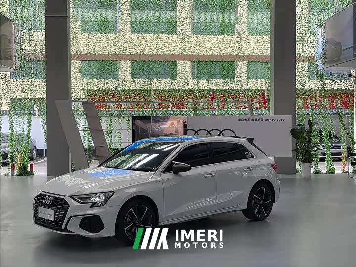 Audi A3 Sportback 35 TFSI Fashion Version
