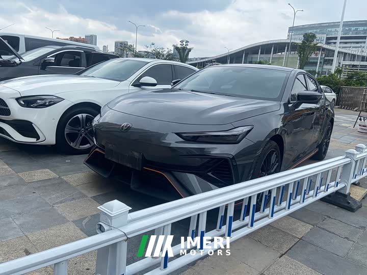 Changan UNI-V 2.0T Version