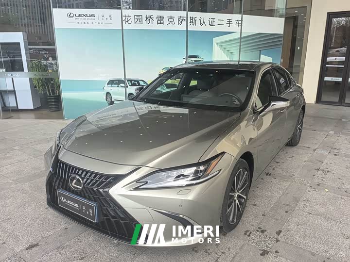Lexus ES 300h Edition
