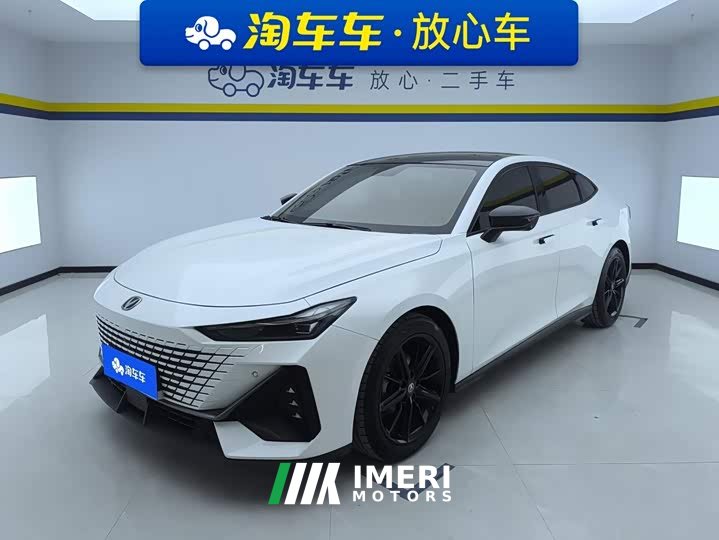 Changan UNI-V 1.5T Premium Version
