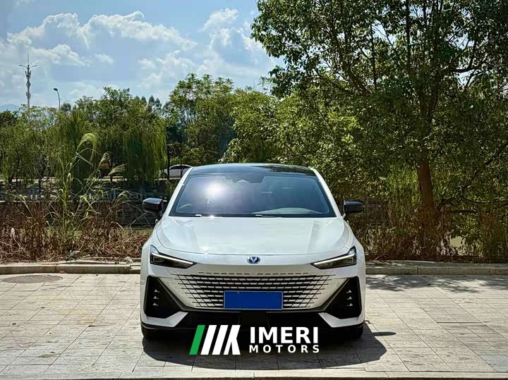 Changan UNI-V 1.5T Premium Version