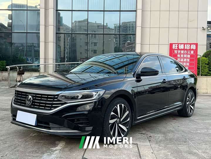 Volkswagen Passat 330TSI Edition