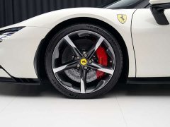 Ferrari SF90 3.9T V8 Spider - ფოტო 10