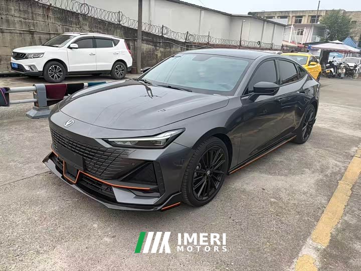 Changan UNI-V 1.5T Edition