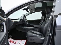 Tesla Model Y Rear-Wheel Drive - ფოტო 11