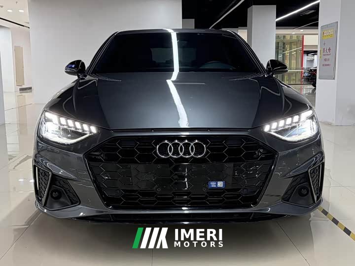 Audi A4L 40 TFSI Fashion Version