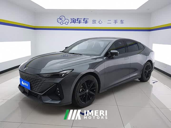 Changan UNI-V 1.5T Premium Version