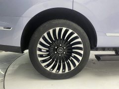 Lincoln Navigator Presidential Series 3.5T - photo 11
