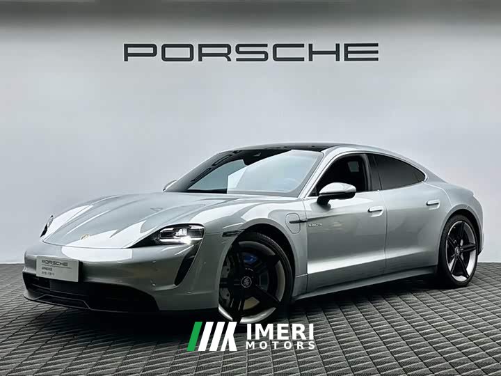 Porsche Taycan 4S