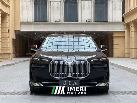 2024 BMW 7 735Li Luxury - ავტომობილი ჩინეთიდან