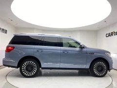 Lincoln Navigator Presidential Series 3.5T - фото 4