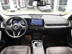 BMW X1 sDrive20Li X - ფოტო 7
