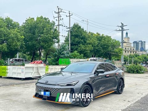 2025 Changan UNI-V 1.5T Premium Version - ავტომობილი ჩინეთიდან
