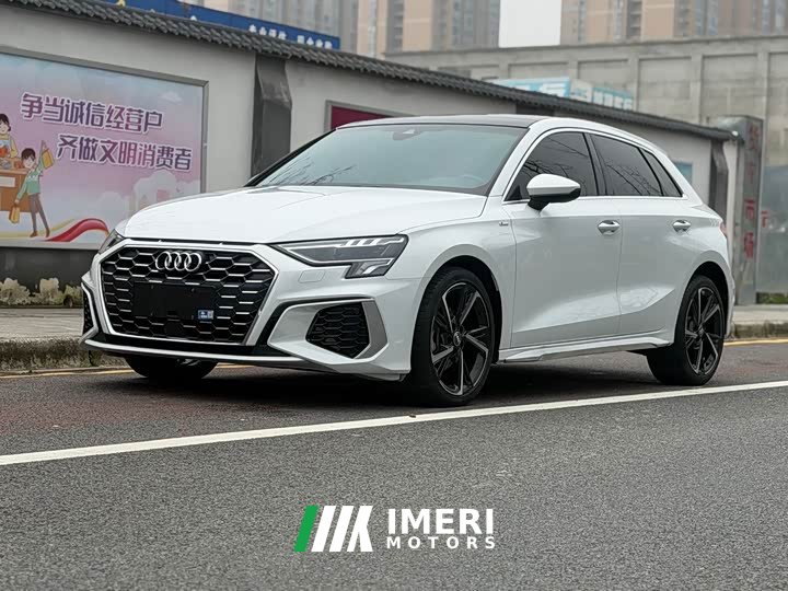 Audi A3 Sportback 35 TFSI Fashion Version