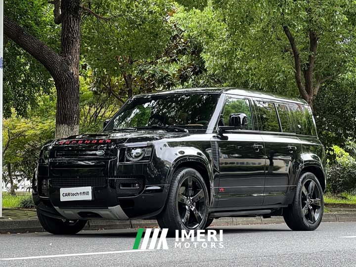 Land Rover 110 5.0T V8