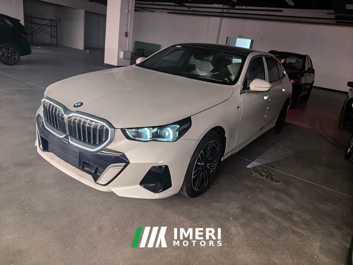 BMW 5 530Li Version M