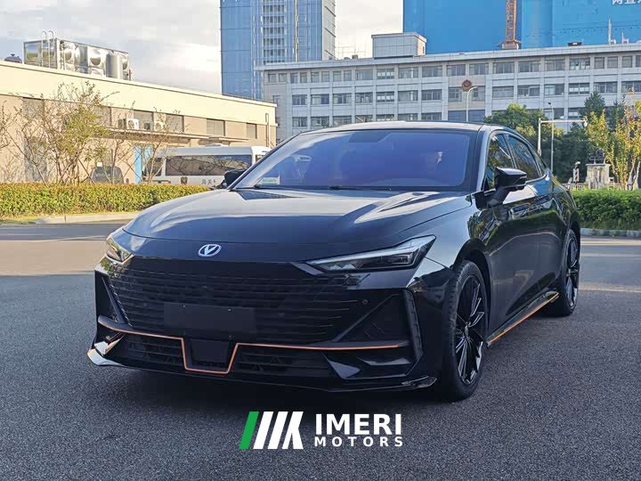 Changan UNI-V 1.5T Deluxe Version