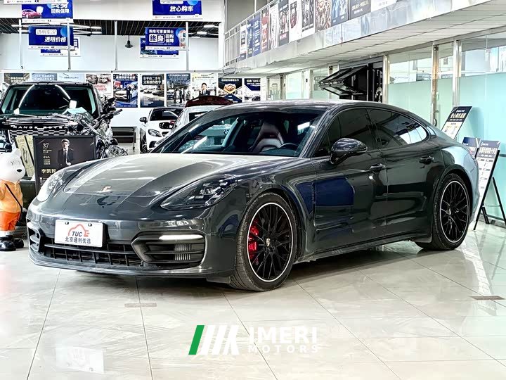 Porsche Panamera 4S 2.9T