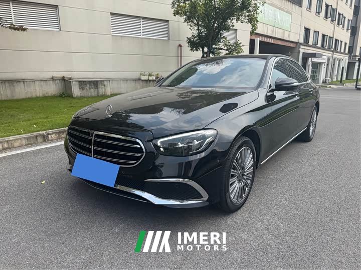 Mercedes-Benz E 300 L Fashion Version