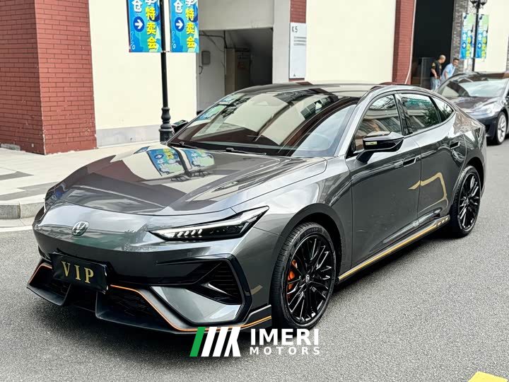 Changan UNI-V 2.0T Version
