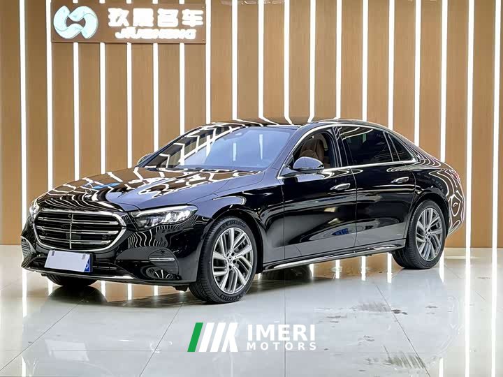 Mercedes-Benz E 300 L Luxury Version